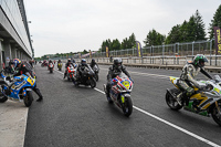 Advanced 1 Group White Bikes
